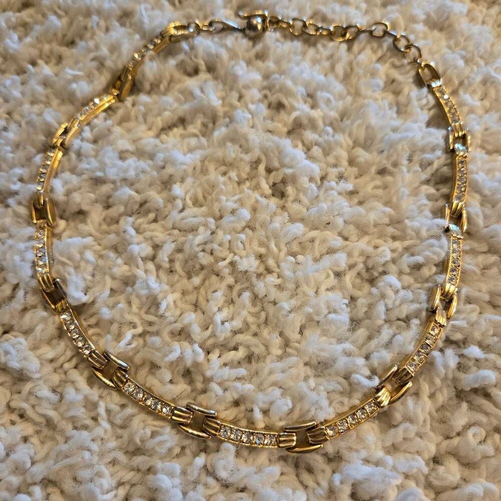 Vintage Gold & Rhinestone Link Necklace - Picture 6 of 8